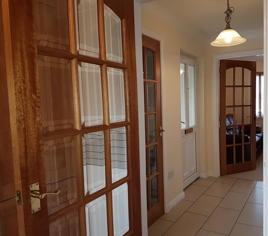 Jane'S Villa Free Parking Inverness Ngoại thất bức ảnh
